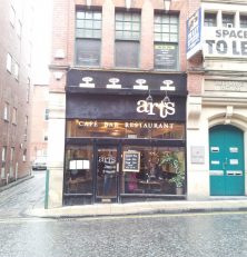 Arts Café