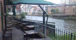 Aire Bar