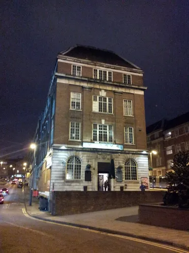 Hoagys occupies the end of this Eastgate terrace.