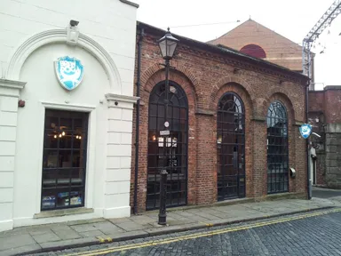 The Brew Dog logo shines like a beacon.