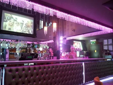 Gaudy gaudiness. The TV behind the bar is showing clubbing news. I didn't know there was such a thing!