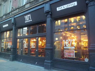 1871 Bar & Lounge