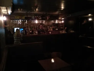 It's like this place was hosed down with instagram effects.