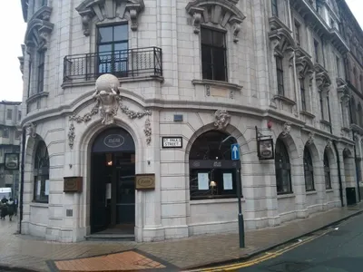 Atlas Pub