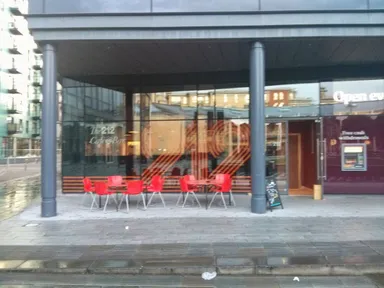A new occupant in this corner of Brewery Wharf.