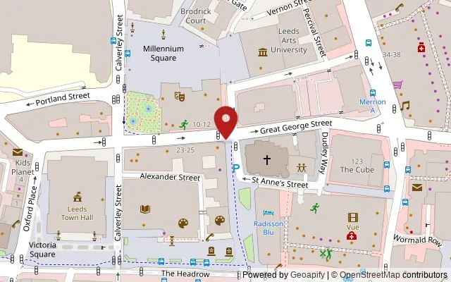 Map showing the location of 27-37 Cookridge Street, Leeds LS2 3AG